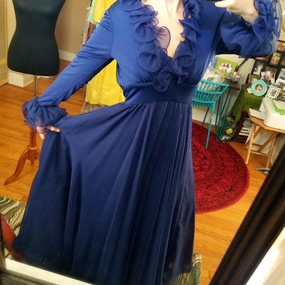 VTG Gorgeous Navy Blue Ruffle Chiffon Boho Dress - Picture 2 of 8